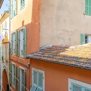 40-bright-sea-view-suite-for-6-2mins-walk-port-sea.fr-provencehotel.com/